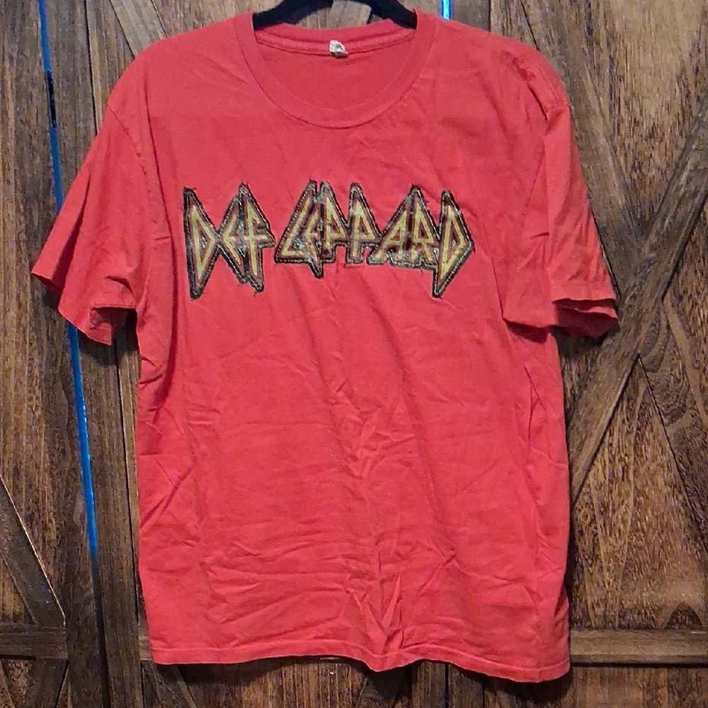 Red Short Sleeve Tee